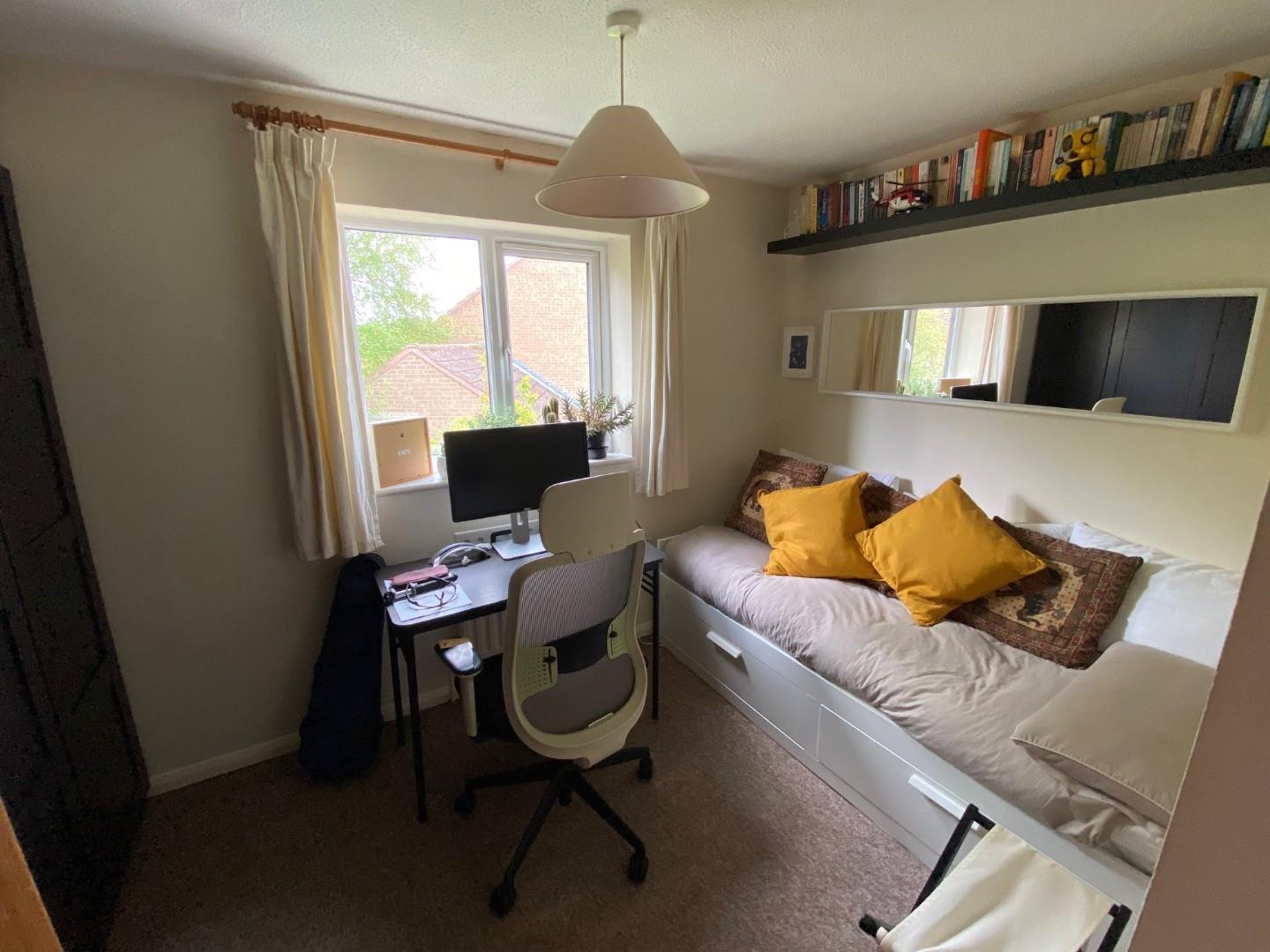 Lincroft, Cranfield, Beds, MK43 Limestone Property Estate Agents in